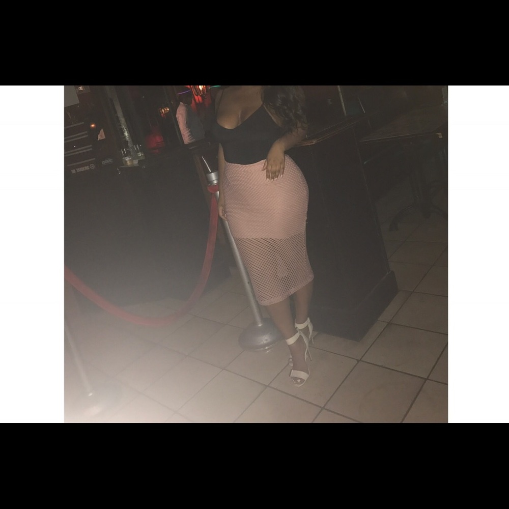 Forever 21 Fishnet Bodycon Skirt
